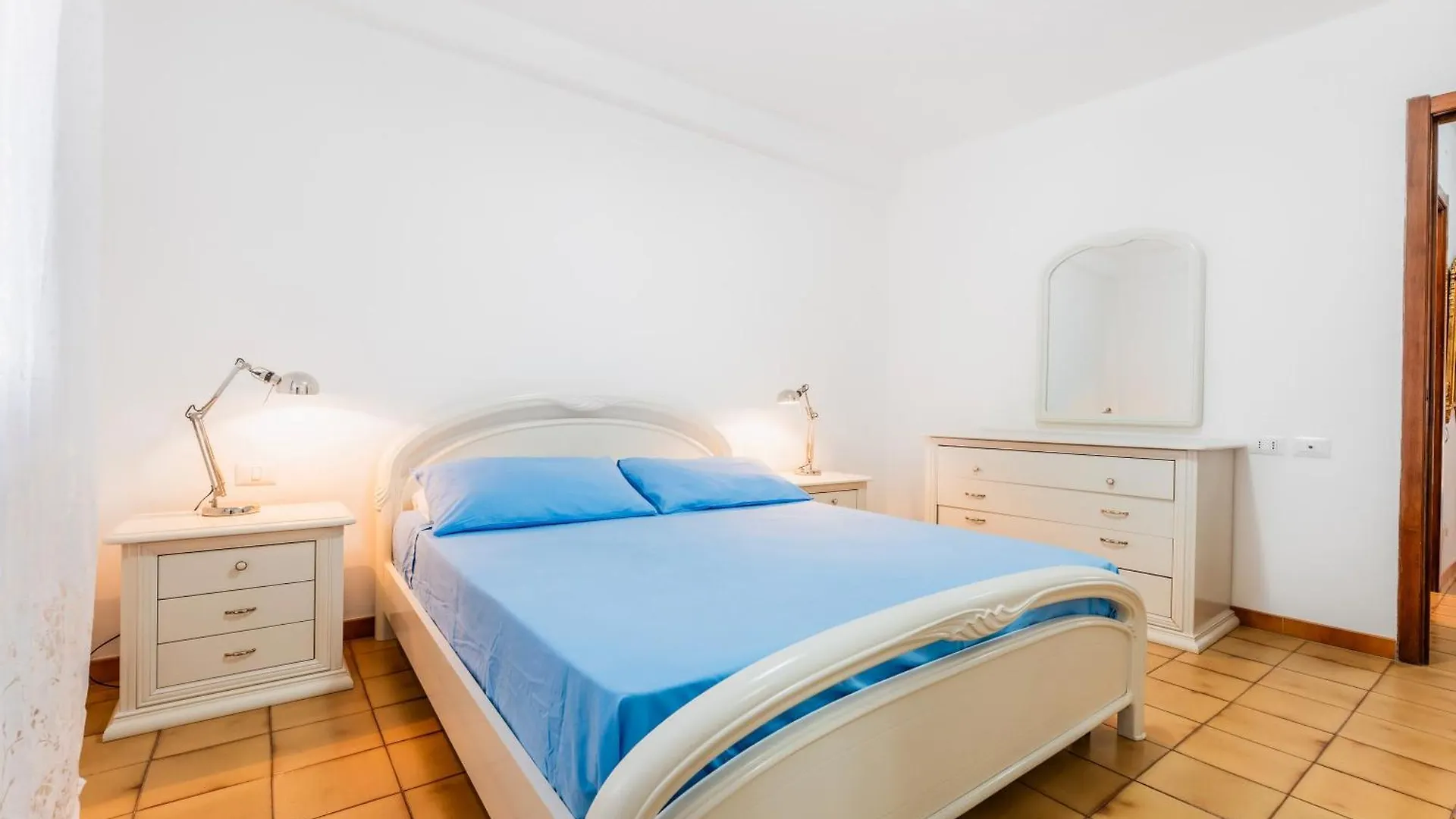 Apartment Appartamento A 10 Minuti Dal Mare Quartu SantʼElena